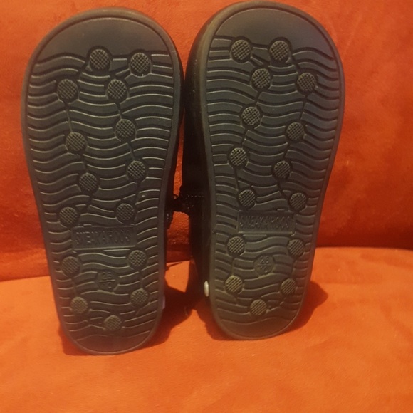 Stop toe walking new sneak a roos black boots - Picture 4 of 5